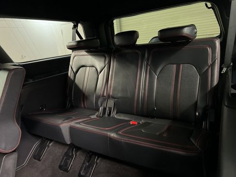 Certified 2022 Ford Expedition Max Limited image 30