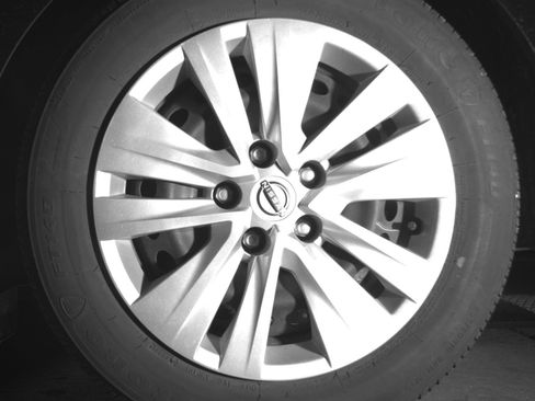 Used 2025 Nissan Sentra S FWD image 14