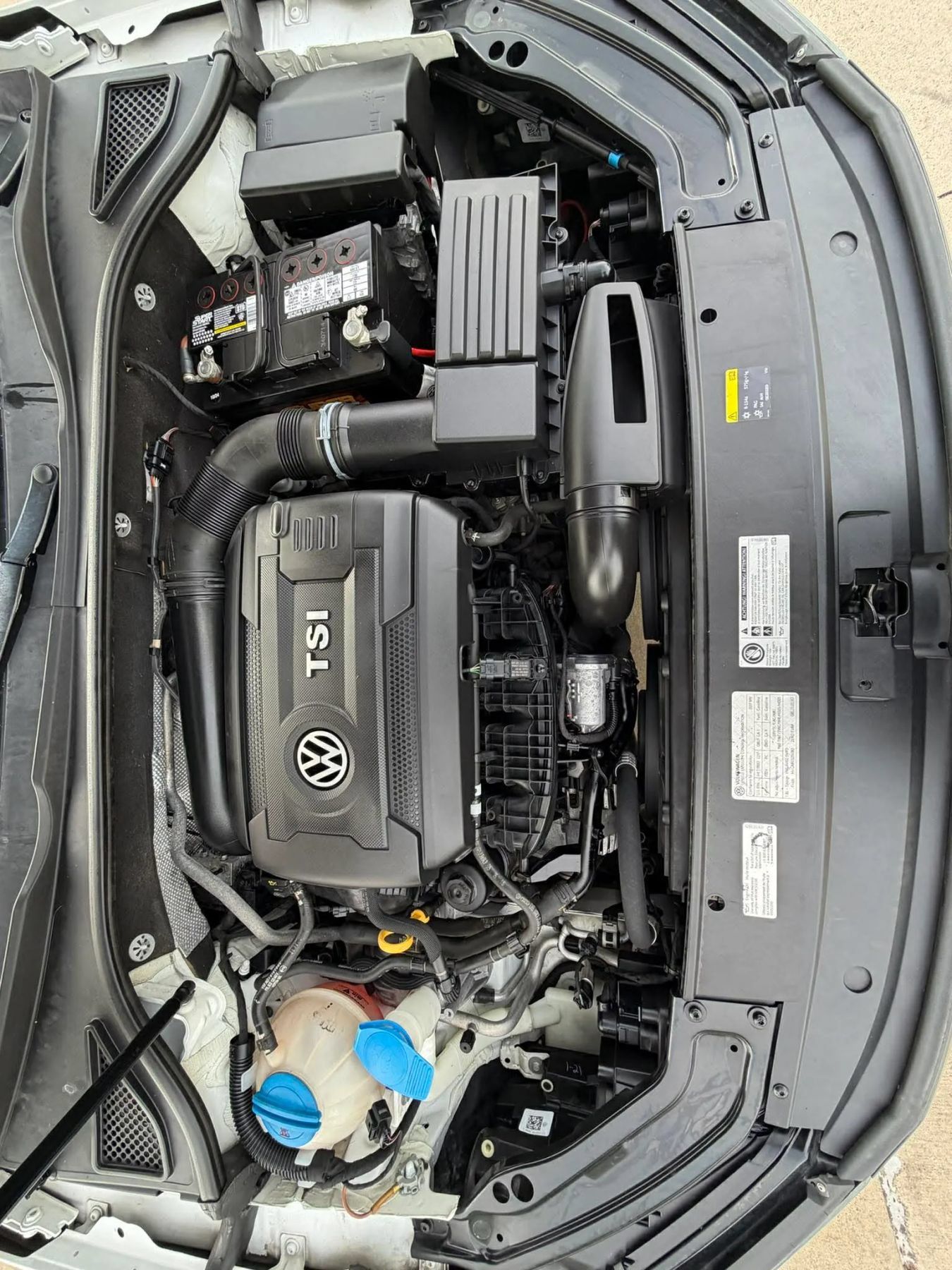 Used 2017 Volkswagen Passat 1.8T S FWD image 28