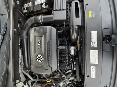 Used 2017 Volkswagen Passat 1.8T S FWD image 28