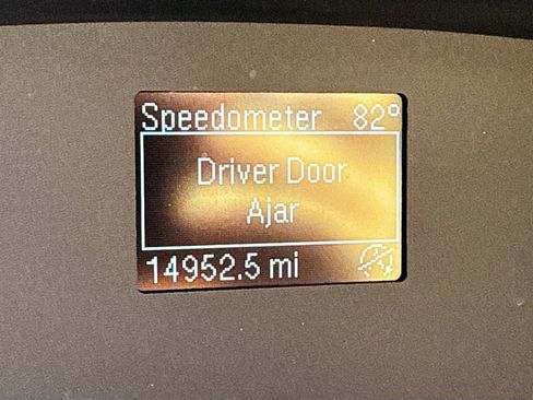 Used 2021 Ford EcoSport S image 40