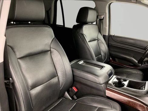 Used 2018 GMC Yukon SLT AWD/4WD image 26