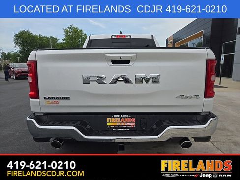 New 2026 RAM 1500 Laramie AWD/4WD image 4