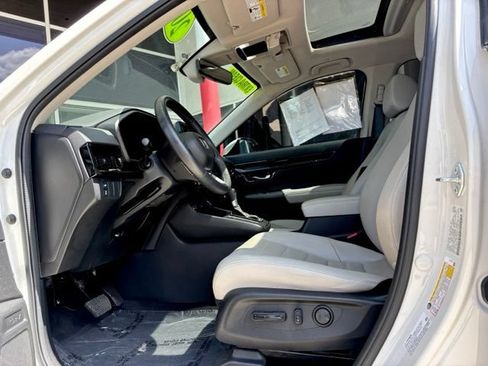 Used 2025 Honda CR-V EX-L image 11