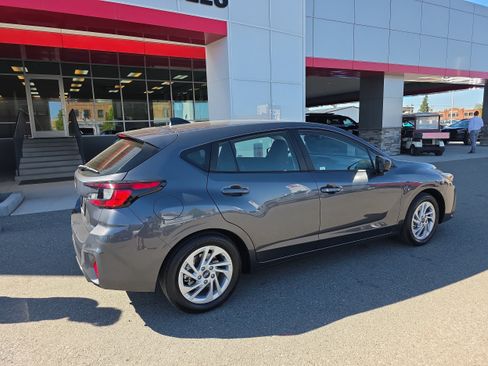 Used 2025 Subaru Impreza 2.0i AWD/4WD image 4