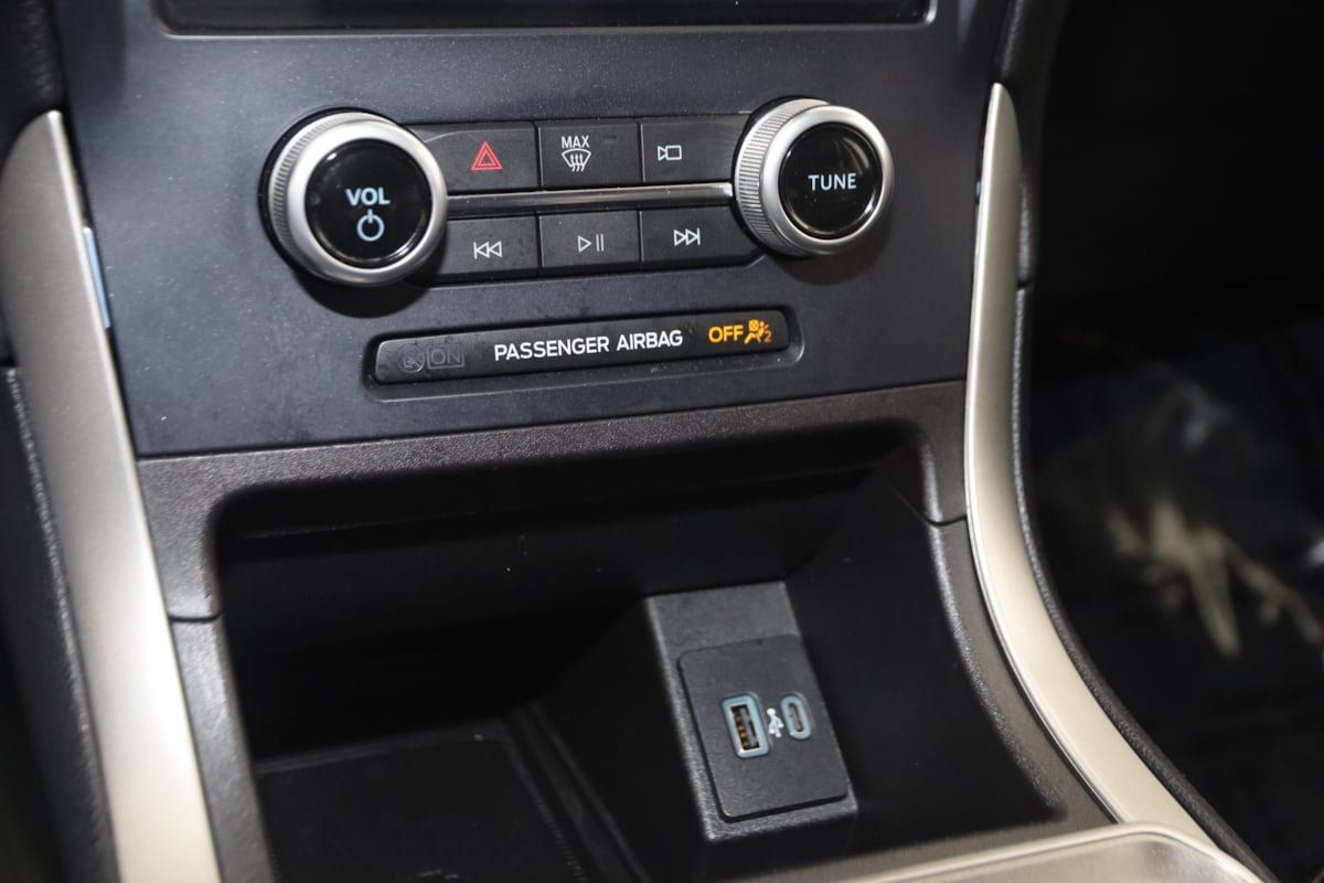 Used 2023 Ford Edge SEL w/ Convenience Package AWD/4WD image 25