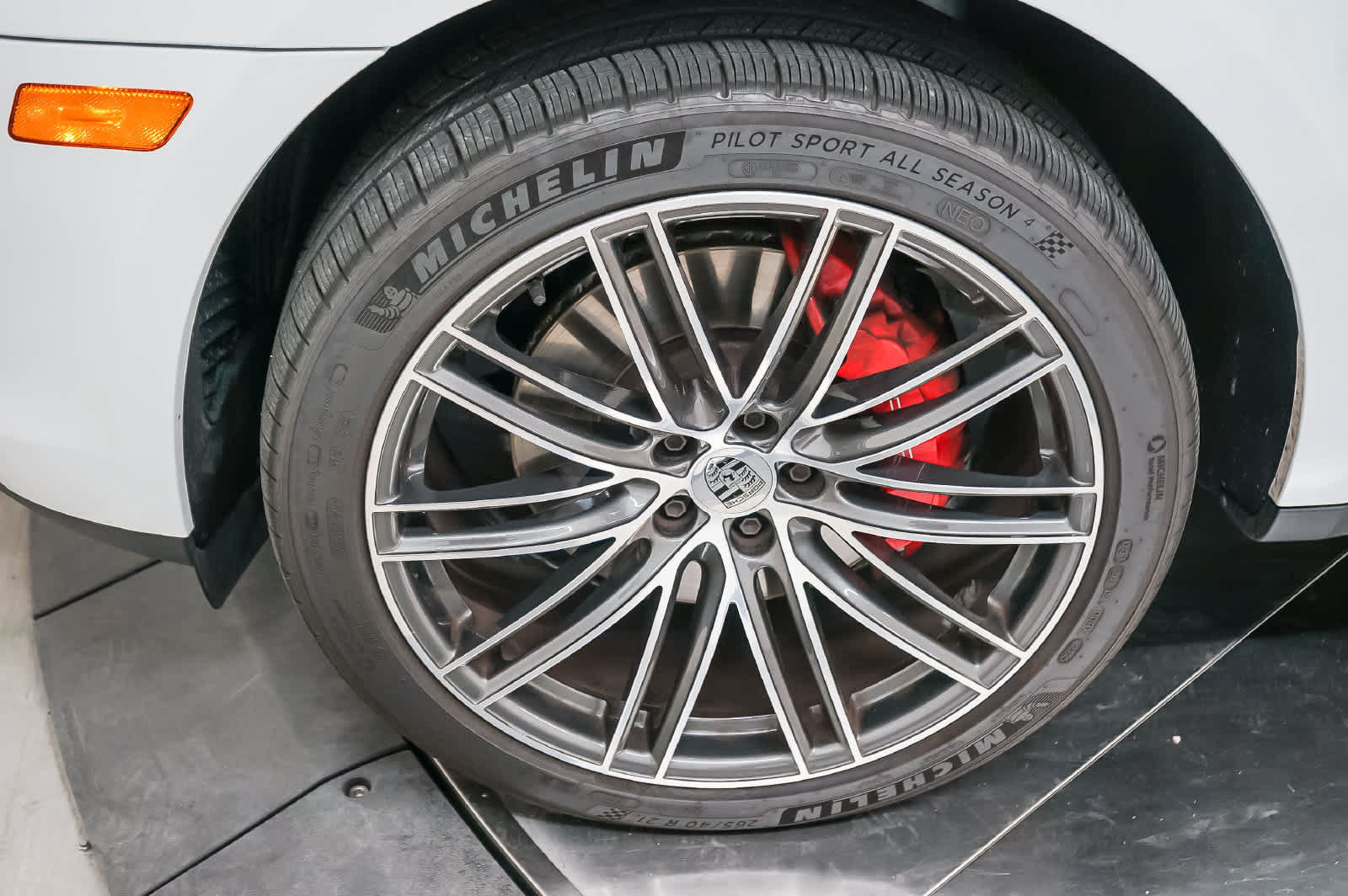 Certified 2026 Porsche Macan S AWD/4WD image 14