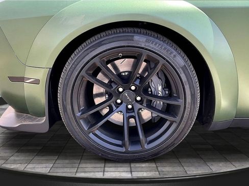 Used 2022 Dodge Challenger SRT Hellcat RWD image 30