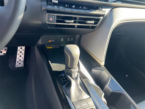 New 2026 Toyota Camry SE FWD image 11