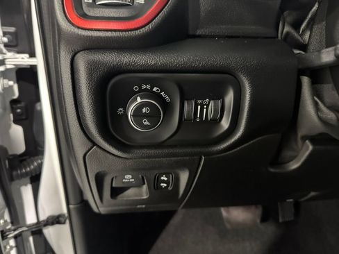 Used 2019 RAM 1500 Rebel w/ Leather & Sound Group w/ 2_W AWD/4WD image 33