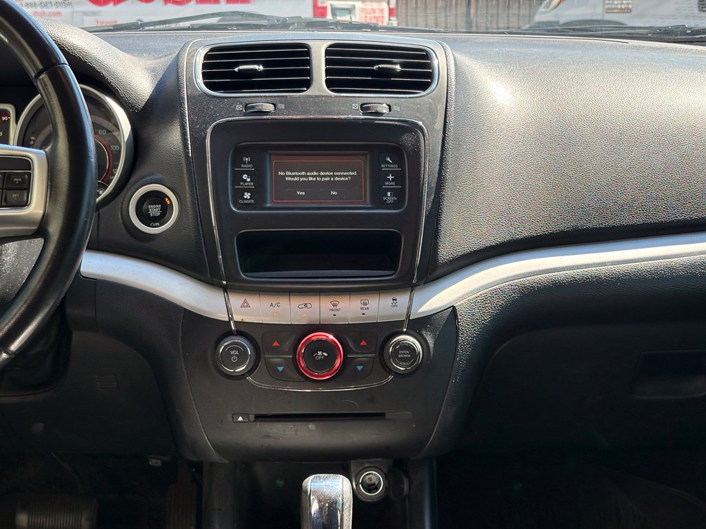 Used 2020 Dodge Journey SE w/ SE Popular Equipment Group FWD image 13