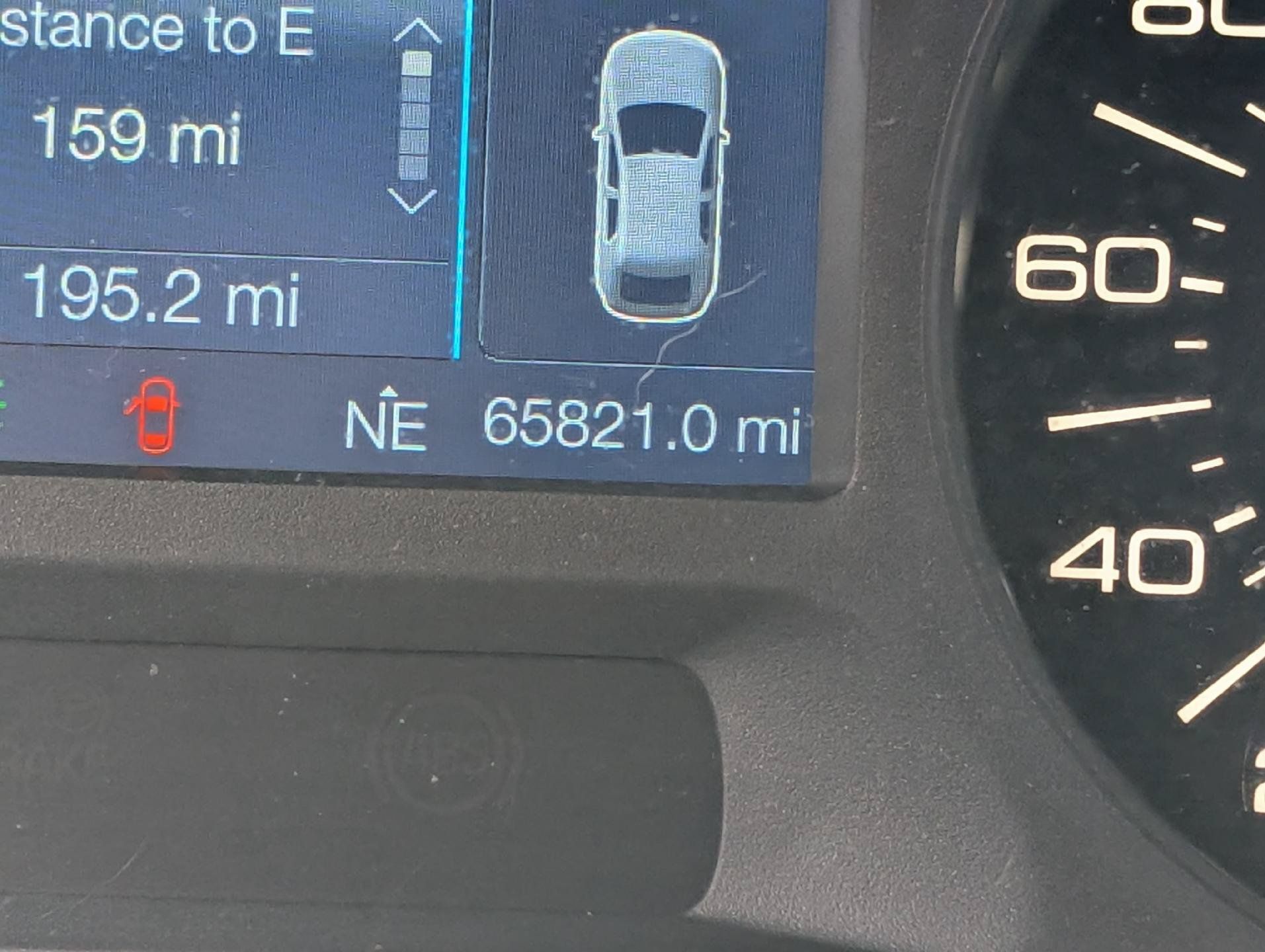 Used 2014 Ford Edge SEL FWD image 22