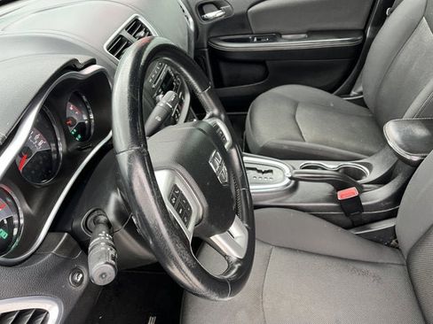 Used 2013 Dodge Avenger SXT w/ Rallye Appearance Group image 14