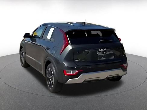 Used 2026 Kia Niro LX FWD image 13