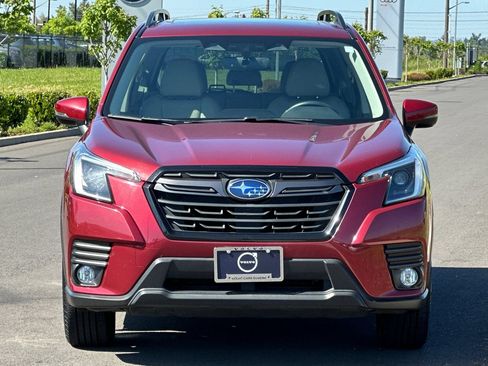 Used 2022 Subaru Forester Limited w/ Popular Package #2 AWD/4WD image 8