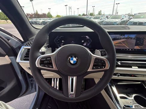 New 2026 BMW X7 M60i AWD/4WD image 12