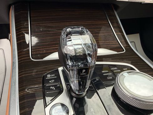 Used 2023 BMW X5 xDrive40i w/ Executive Package image 54