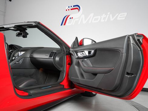 Used 2014 Jaguar F-TYPE S RWD image 51