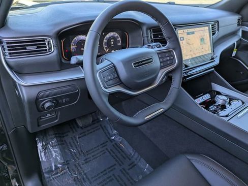 New 2026 Jeep Grand Wagoneer Summit w/ Premium Group III AWD/4WD image 42
