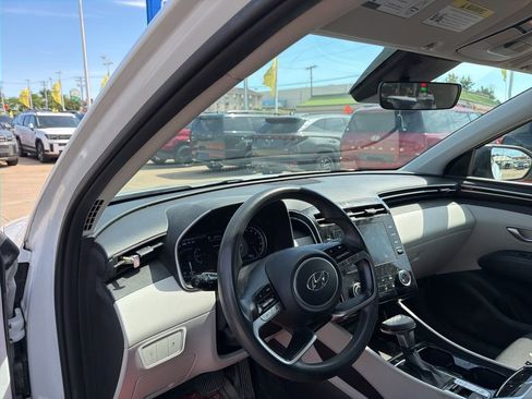 Used 2022 Hyundai Tucson SEL AWD/4WD image 13