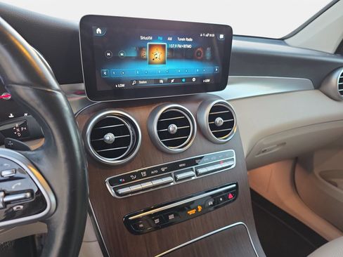Certified 2022 Mercedes-Benz GLC 300 4MATIC image 20