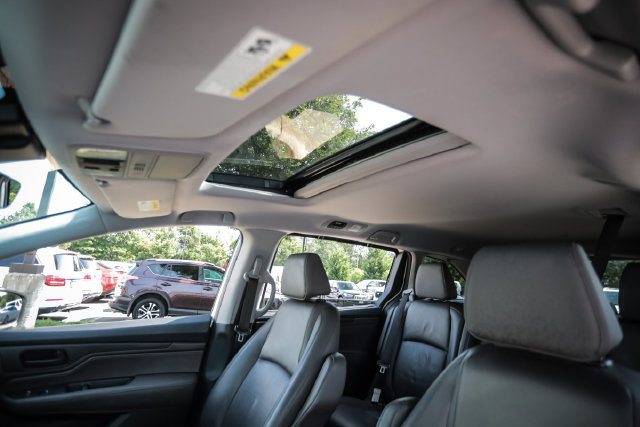 Used 2019 Honda Odyssey EX-L image 50