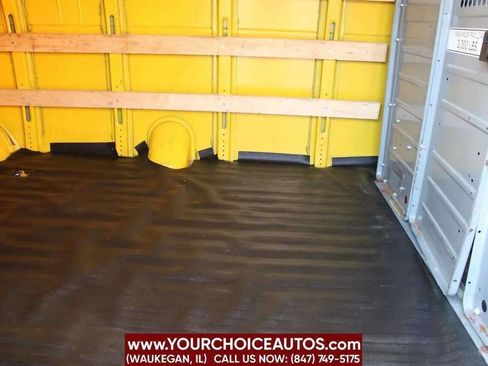 Used 2017 GMC Savana 2500 Extended image 13