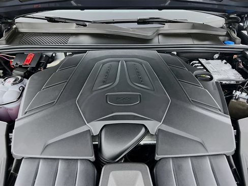 New 2026 Porsche Cayenne AWD/4WD image 32
