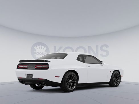 Used 2023 Dodge Challenger R/T Scat Pack image 4