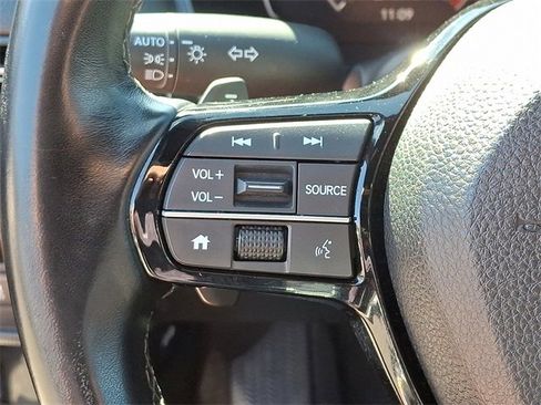 Used 2025 Honda Civic Sport image 20