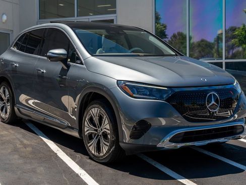 Used 2023 Mercedes-Benz EQE 350+ SUV w/ Exclusive Trim Package image 8