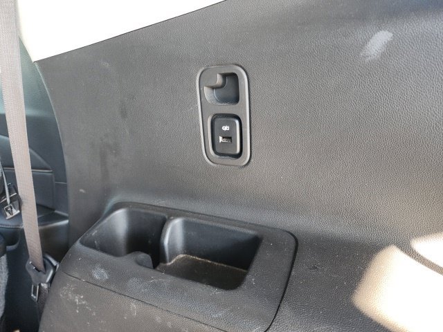 Used 2019 Chevrolet Traverse RS FWD image 38