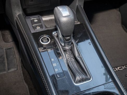 Used 2024 Nissan Kicks SV image 10