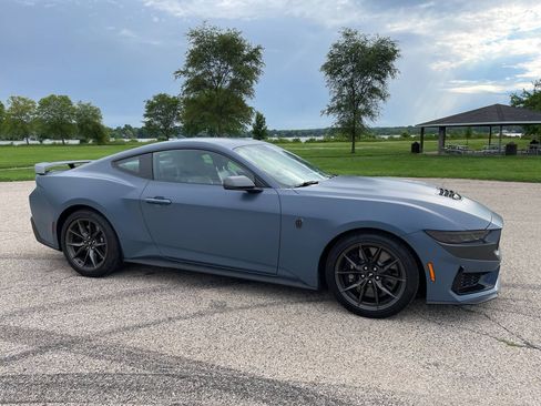 Used 2025 Ford Mustang Dark Horse RWD image 16