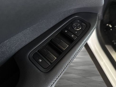 Certified 2026 Lexus RX 350h w/ Convenience Package image 10