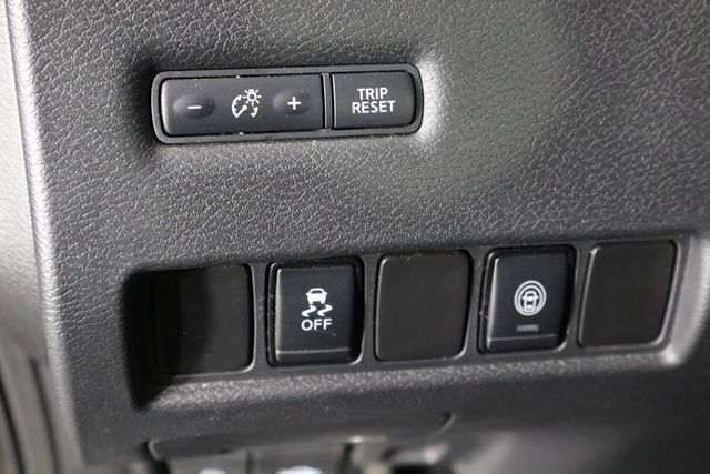 Used 2021 Nissan Murano S AWD/4WD image 22