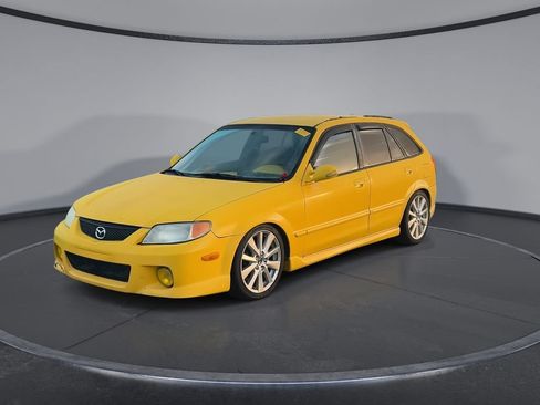Used 2002 MAZDA Protege5 FWD image 4