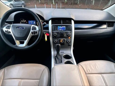 Used 2012 Ford Edge SE w/ Cargo Accessory Pkg image 14