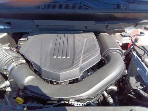 New 2026 Chevrolet Traverse Z71 w/ Enhanced Driving Package AWD/4WD image 19