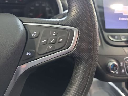 Used 2022 Chevrolet Malibu LT image 27