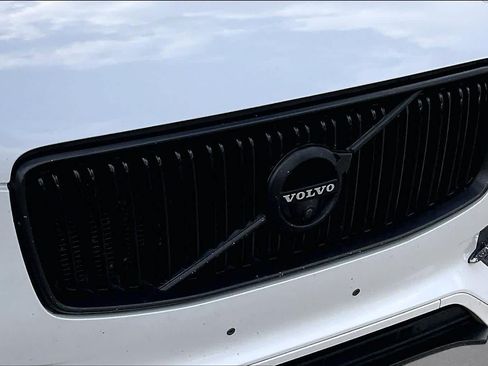 Used 2019 Volvo XC90 T6 Momentum w/ Advanced Package AWD/4WD image 29