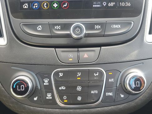 Used 2024 Chevrolet Malibu LT image 24