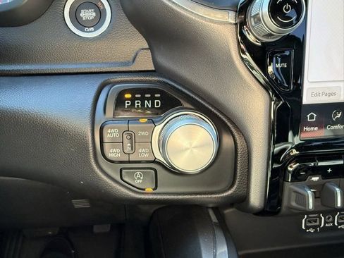 Used 2023 RAM 1500 Laramie image 19