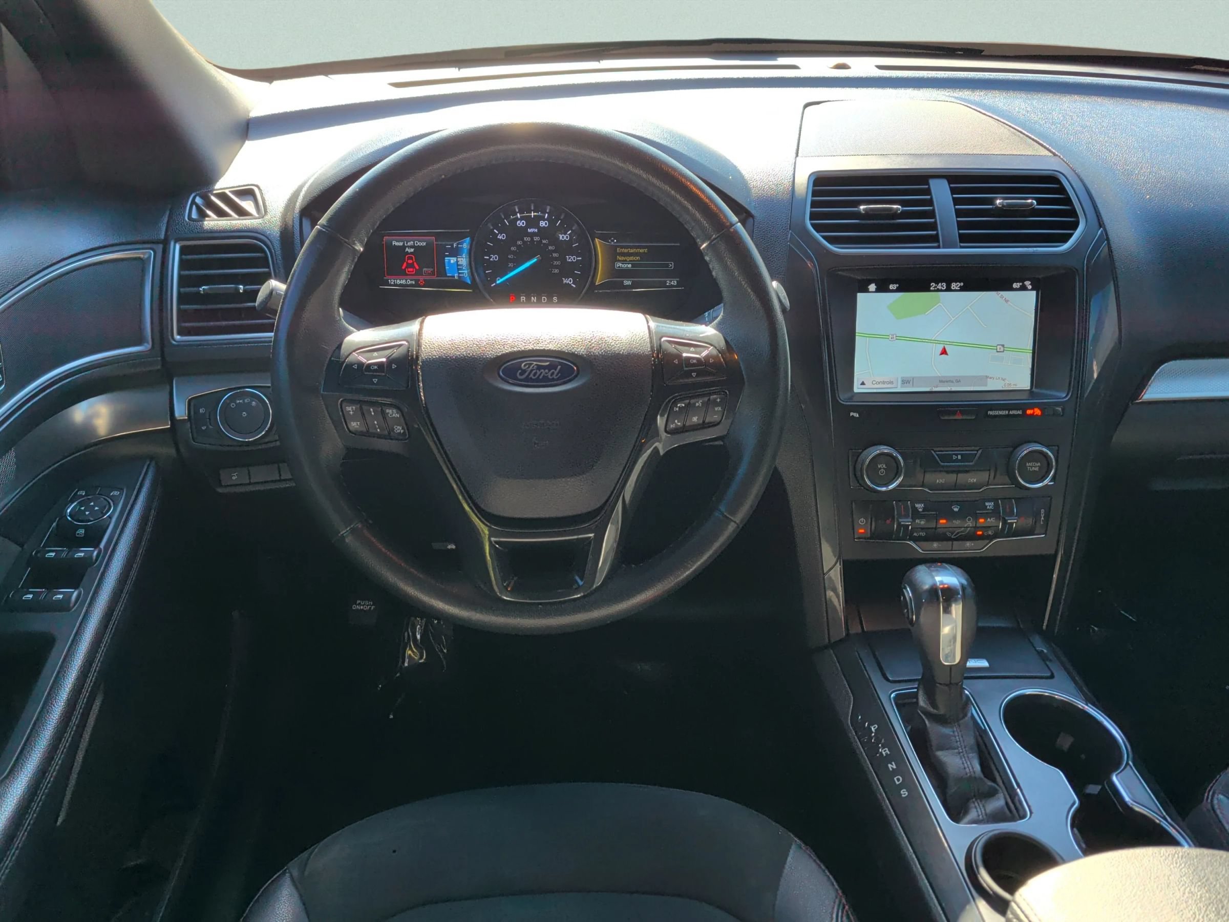 Used 2019 Ford Explorer XLT w/ Equipment Group 202A FWD image 22