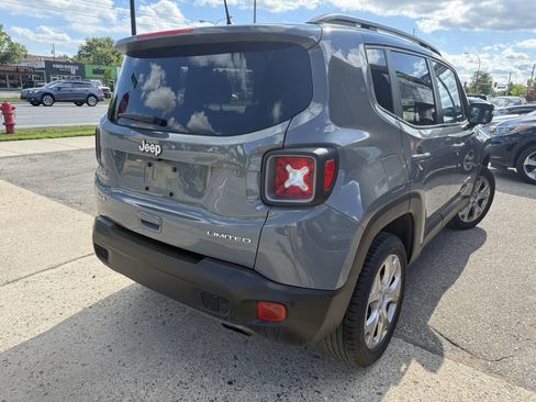 Used 2020 Jeep Renegade Limited w/ Safety and Security Group image 27
