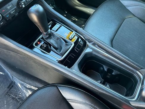 Used 2024 Jeep Compass Latitude image 15