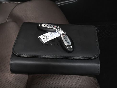 Used 2024 INFINITI QX80 Premium Select w/ Cargo Package image 60