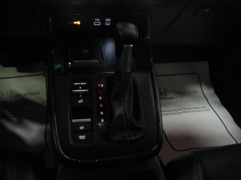 Certified 2025 Honda CR-V Sport-L image 7