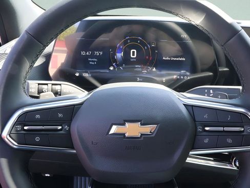 New 2026 Chevrolet Equinox LT FWD image 12