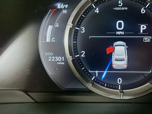 Used 2023 Lexus ES 350 F Sport w/ Accessory Package (Z2) FWD image 19